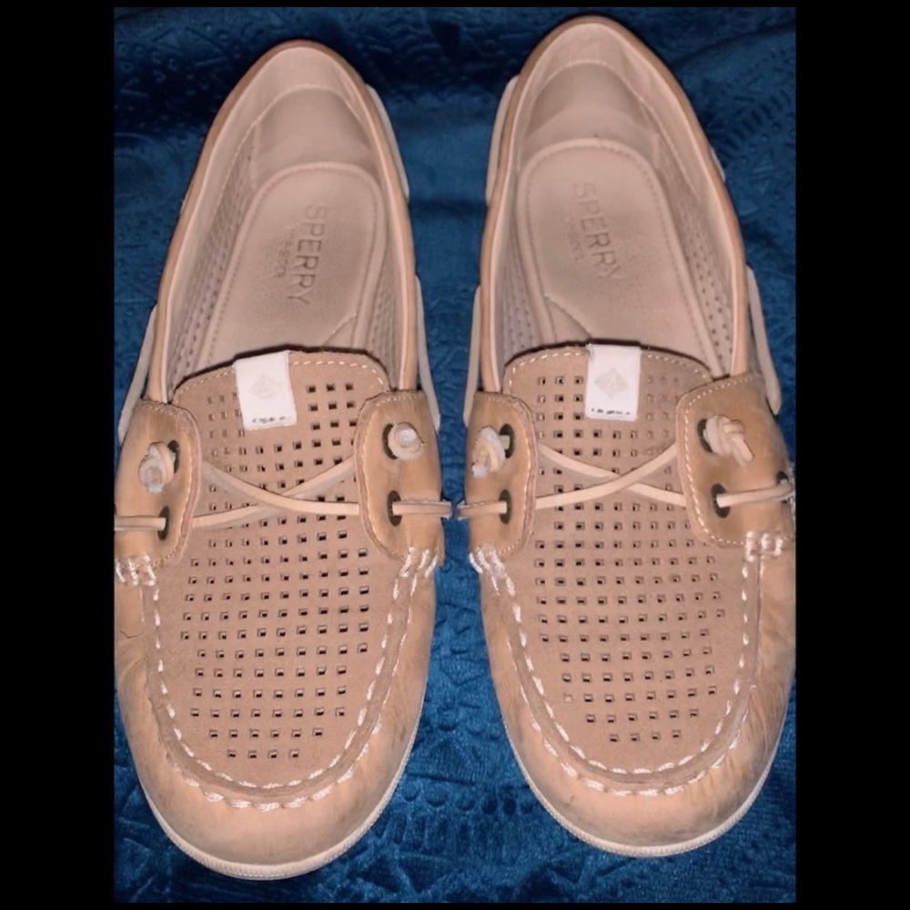 Sperry boat shoes